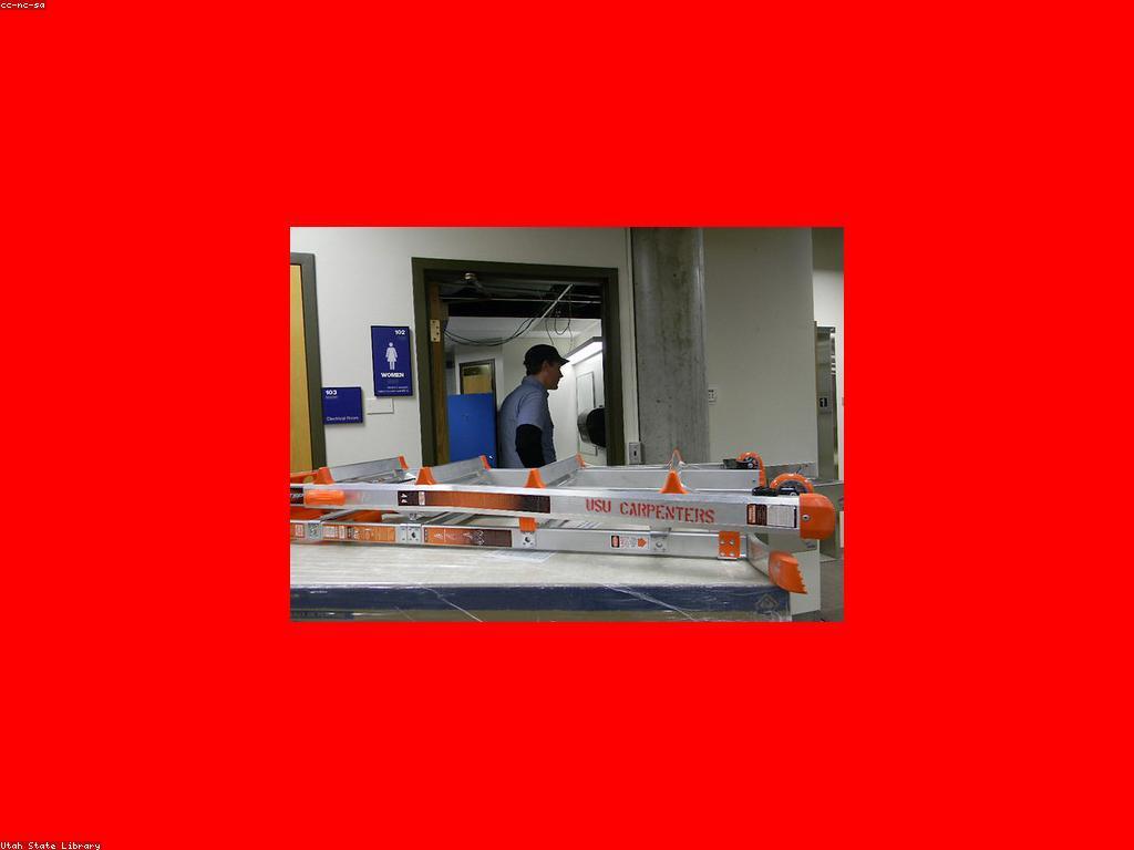 សារៈសំខាន់នៃបណ្ណាល័យស្លុតសម្រាប់សហគមន៍